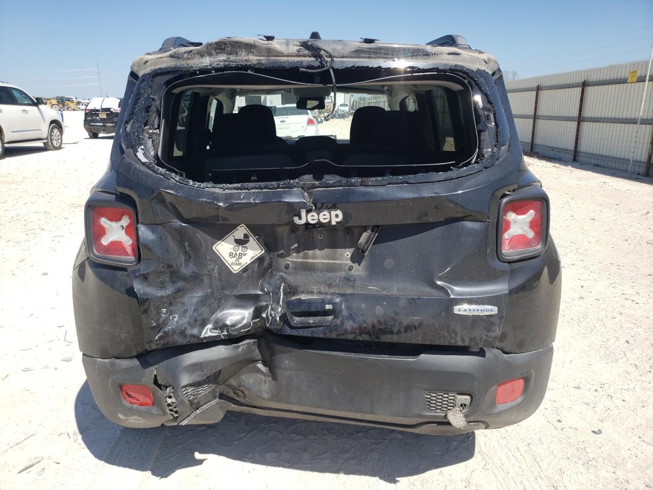 Photo 5 VIN: ZACCJABB5JPH70544 - JEEP RENEGADE 