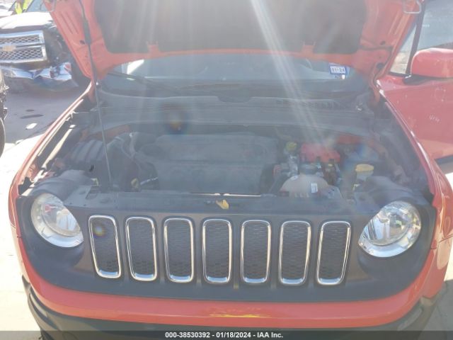 Photo 9 VIN: ZACCJABB5JPJ35921 - JEEP RENEGADE 