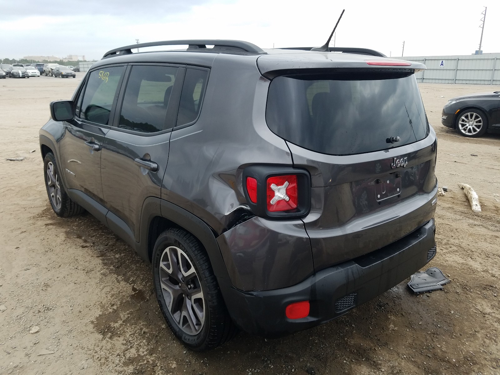 Photo 2 VIN: ZACCJABB6HPE39210 - JEEP RENEGADE 