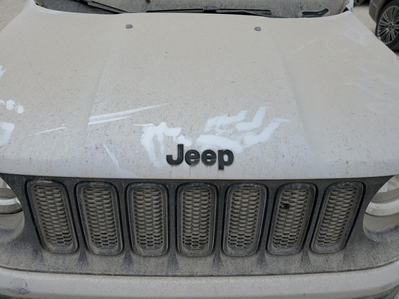 Photo 10 VIN: ZACCJABB6JPJ51271 - JEEP RENEGADE 