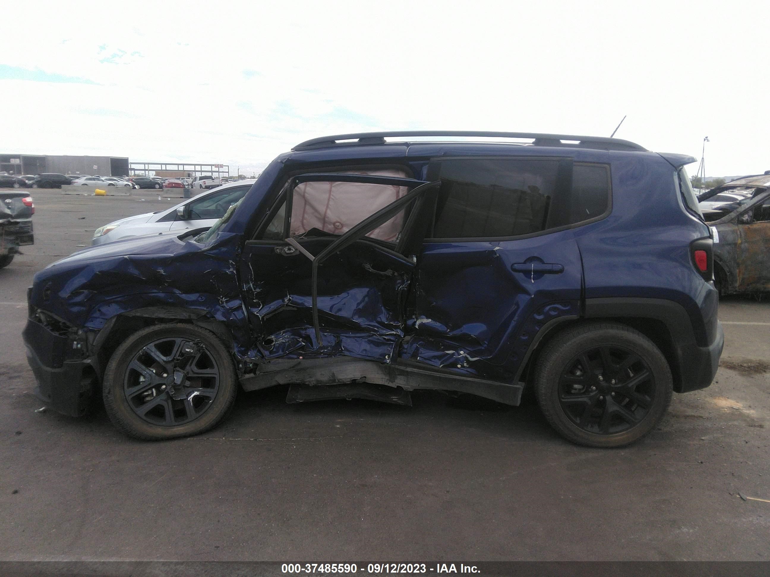 Photo 12 VIN: ZACCJABB7HPE93275 - JEEP RENEGADE 