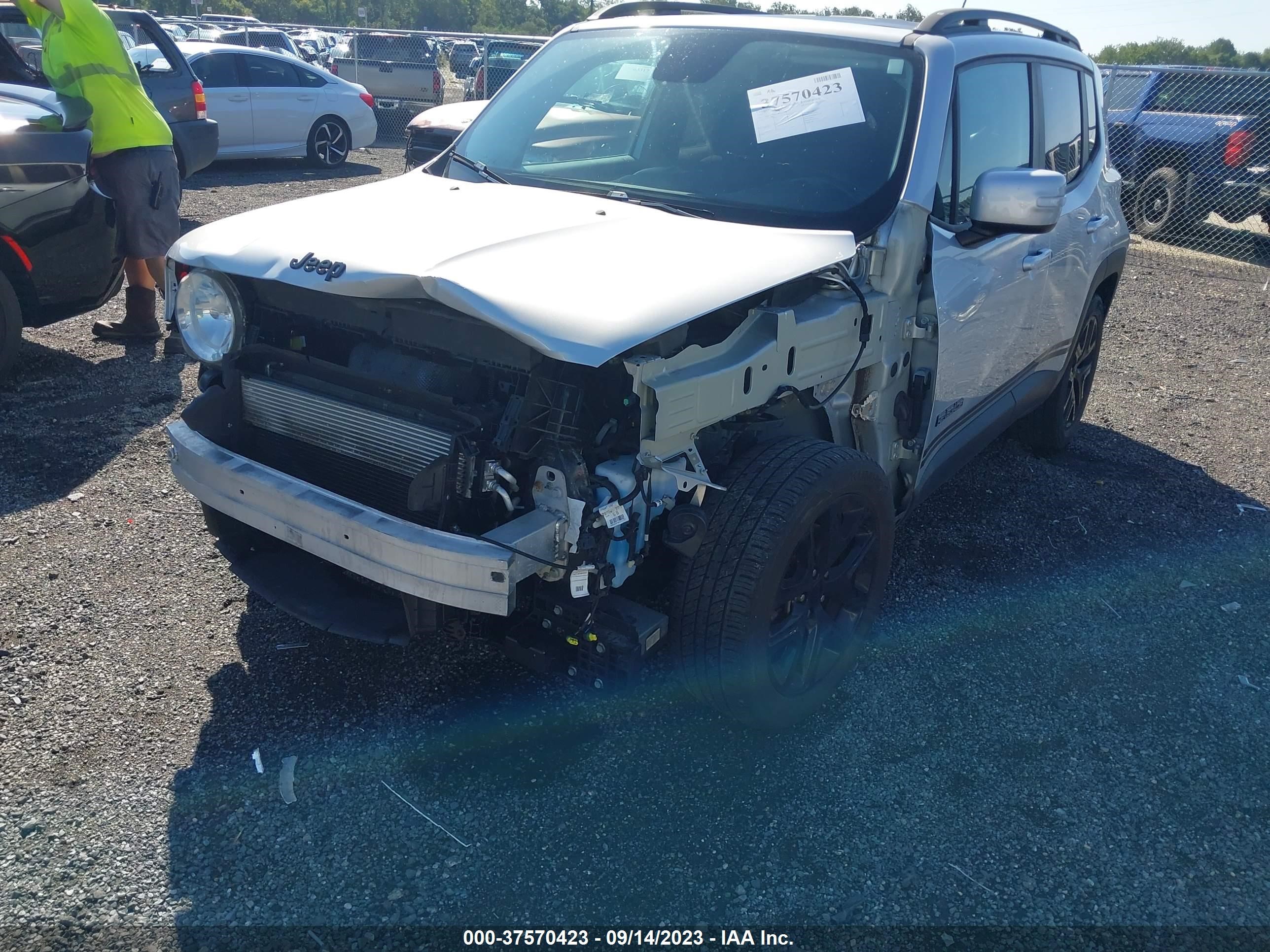 Photo 5 VIN: ZACCJABB7HPF02878 - JEEP RENEGADE 