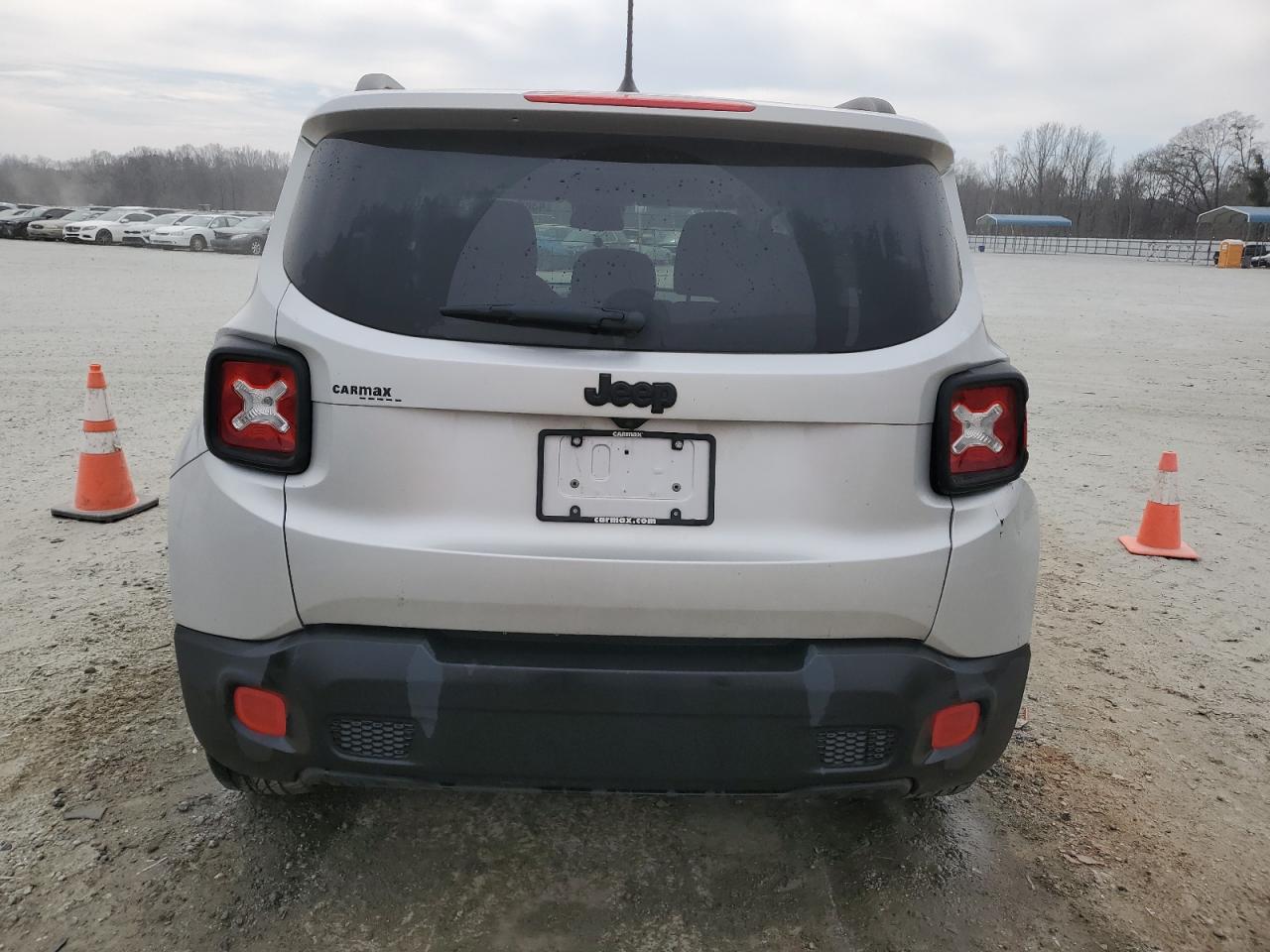 Photo 5 VIN: ZACCJABB7HPF76334 - JEEP RENEGADE 