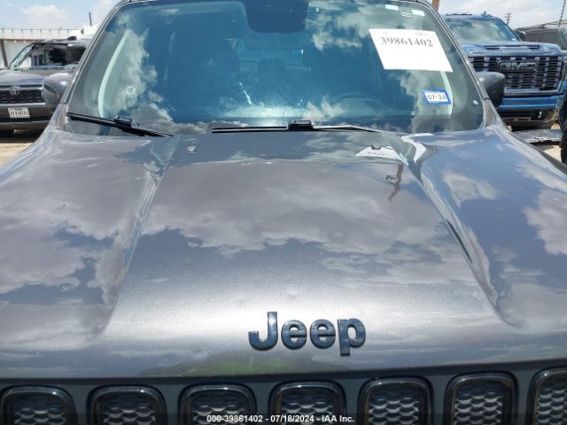 Photo 5 VIN: ZACCJABB7JPH97177 - JEEP RENEGADE 