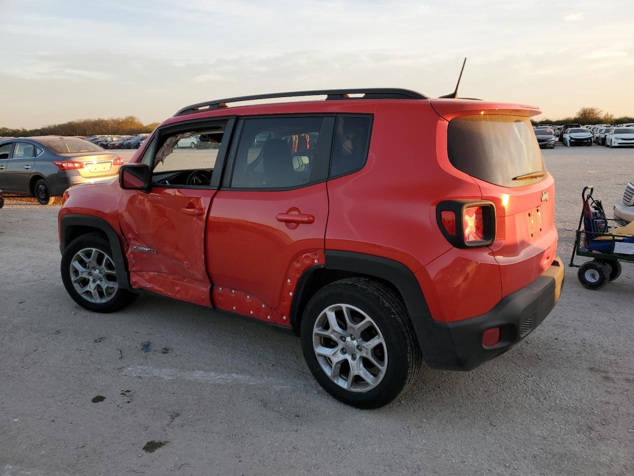 Photo 1 VIN: ZACCJABB7JPJ21146 - JEEP RENEGADE 