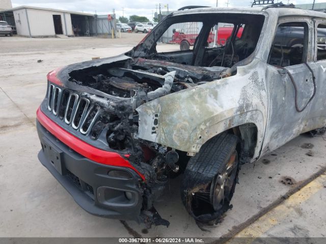 Photo 5 VIN: ZACCJABB8HPG64356 - JEEP RENEGADE 