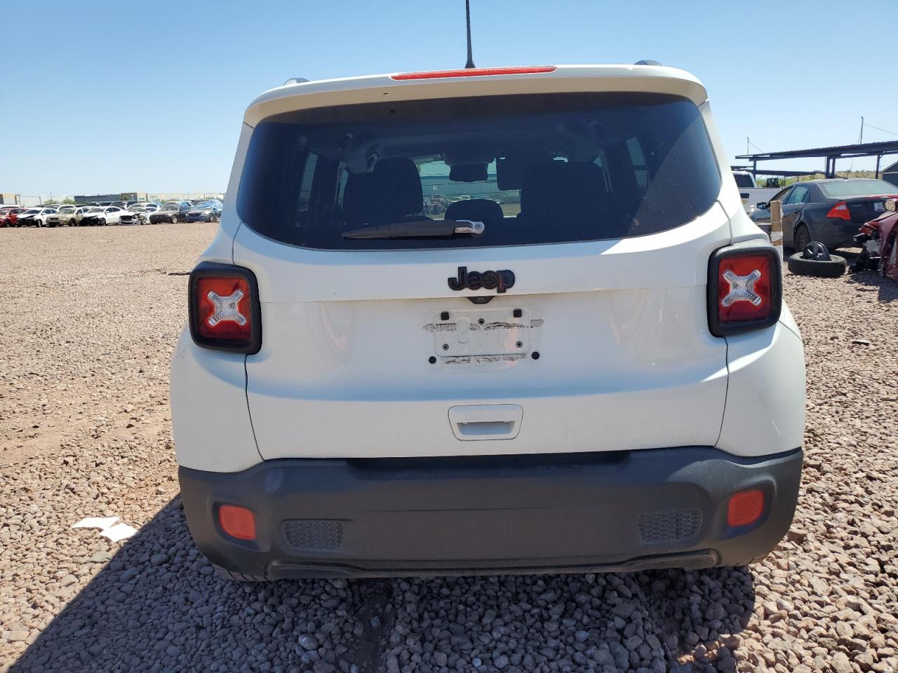 Photo 5 VIN: ZACCJABB8JPH68948 - JEEP RENEGADE 