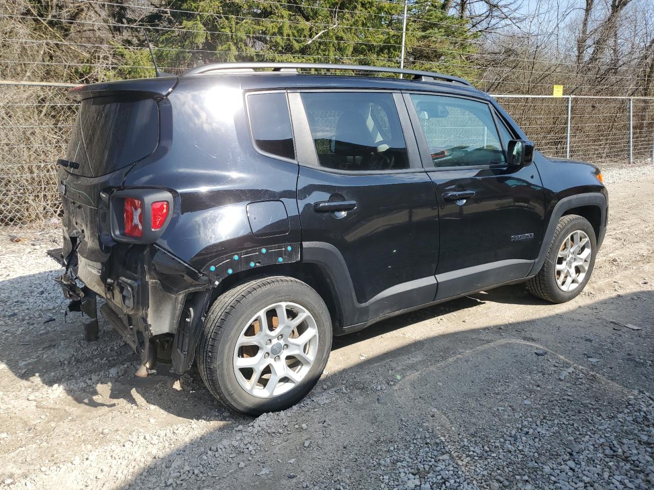 Photo 2 VIN: ZACCJABB8JPJ06963 - JEEP RENEGADE 