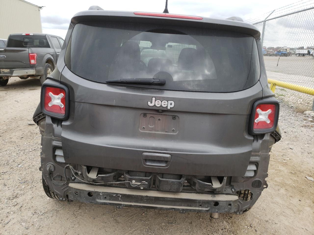 Photo 5 VIN: ZACCJABB8JPJ34908 - JEEP RENEGADE 