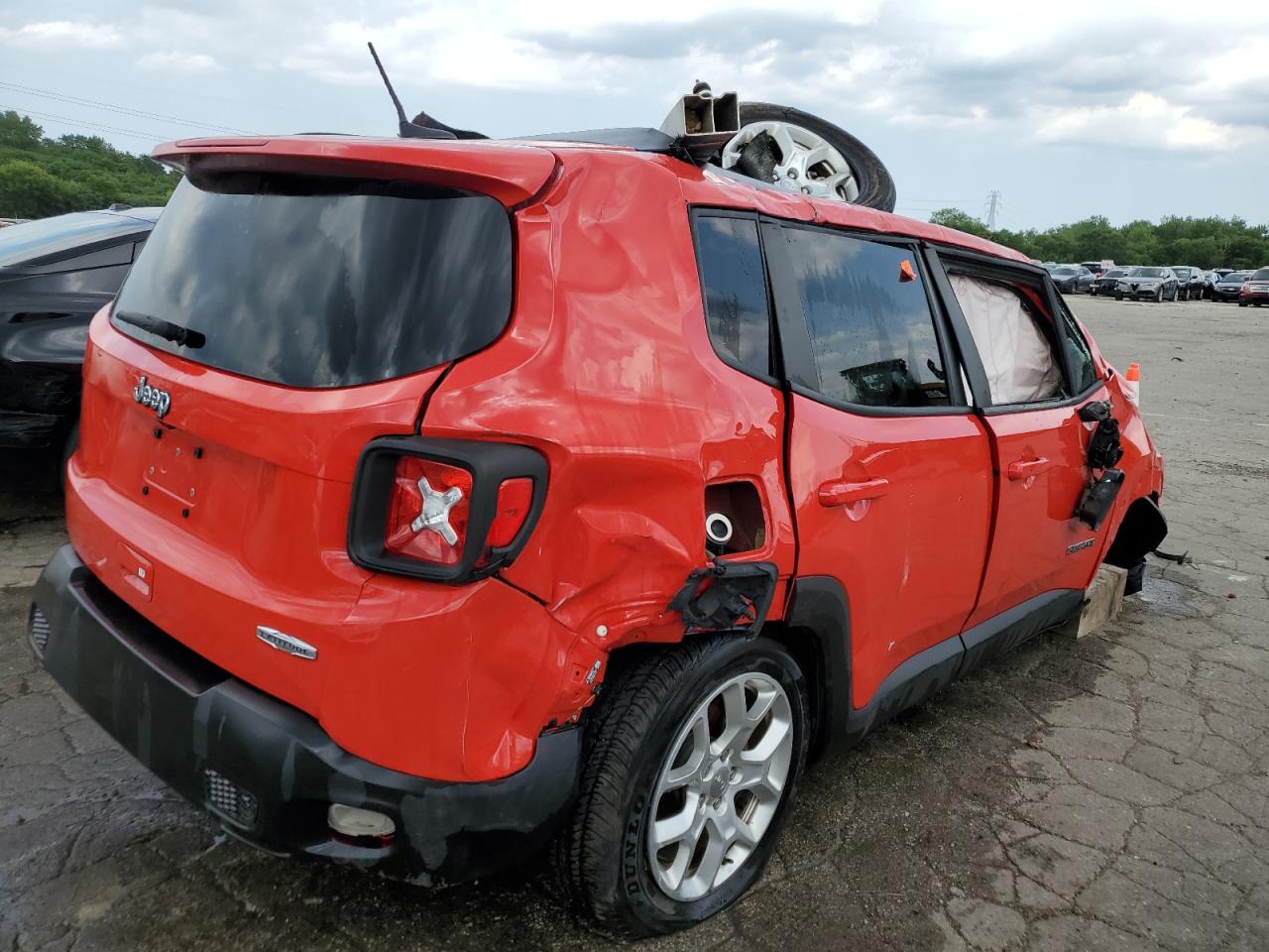 Photo 2 VIN: ZACCJABB8JPJ66192 - JEEP RENEGADE 