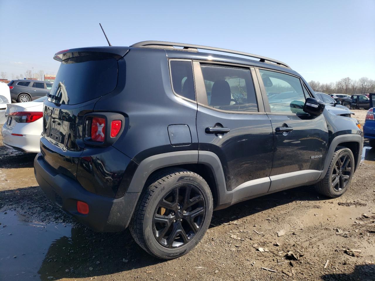 Photo 2 VIN: ZACCJABB9HPE64621 - JEEP RENEGADE 