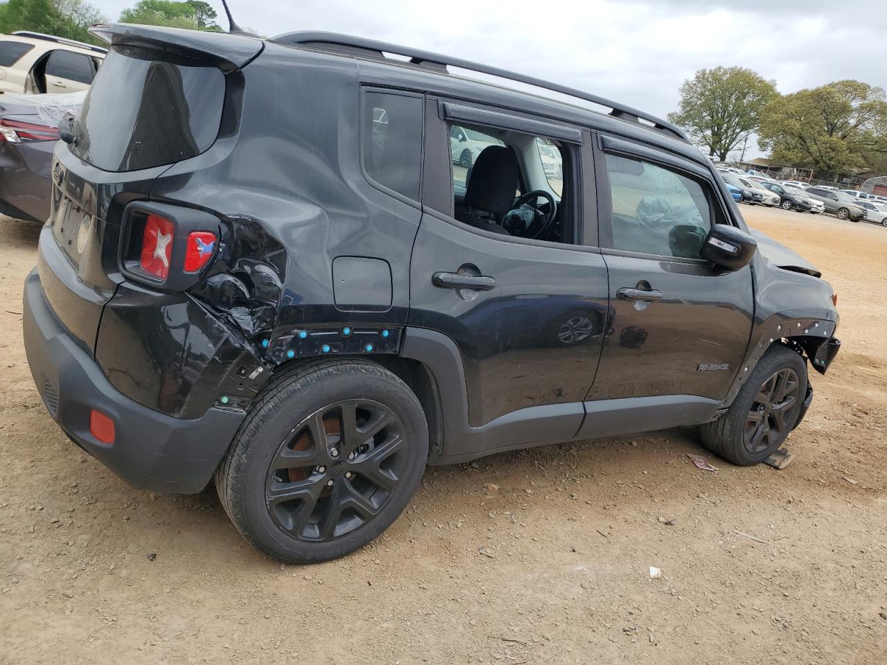 Photo 2 VIN: ZACCJABB9HPG60218 - JEEP RENEGADE 