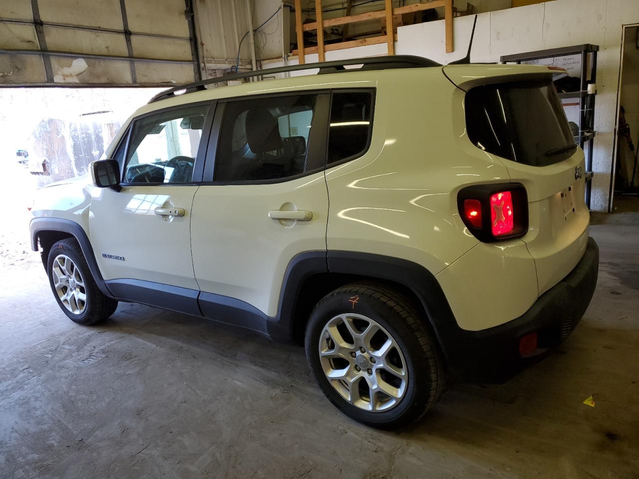 Photo 1 VIN: ZACCJABB9JPH22934 - JEEP RENEGADE 