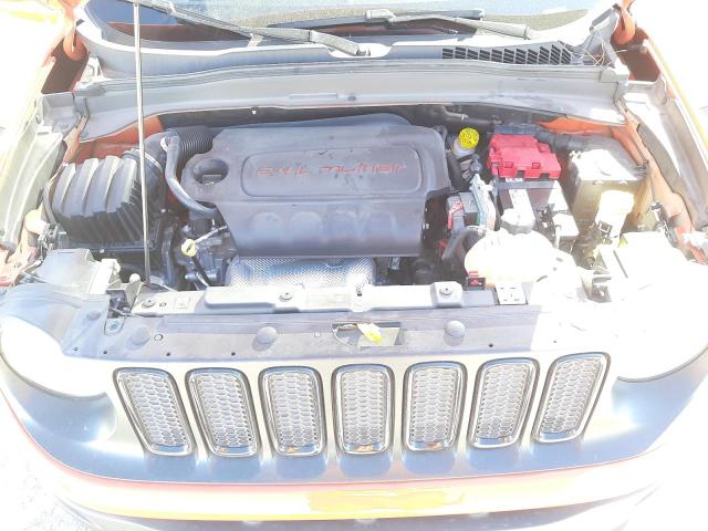 Photo 6 VIN: ZACCJABB9JPH61412 - JEEP RENEGADE L 