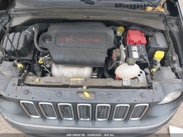 Photo 9 VIN: ZACCJABBXJPH50998 - JEEP RENEGADE 