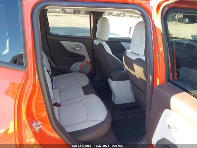 Photo 7 VIN: ZACCJABH0FP875971 - JEEP RENEGADE 