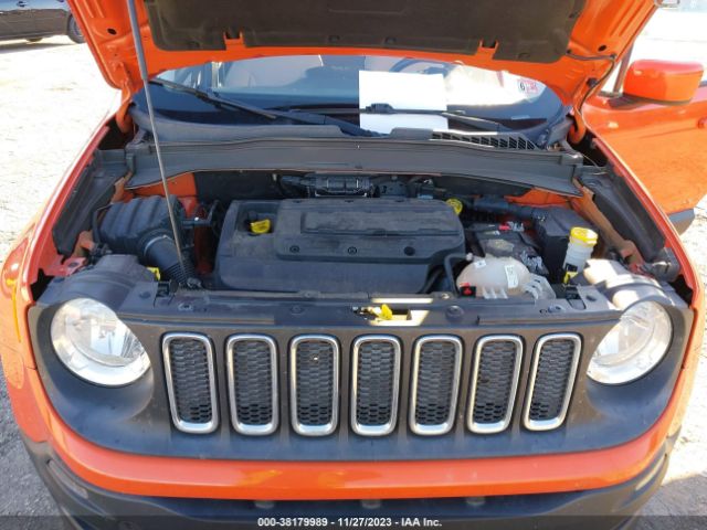 Photo 9 VIN: ZACCJABH0FP875971 - JEEP RENEGADE 