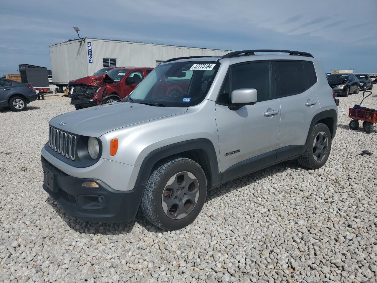 Photo 0 VIN: ZACCJABH0FPB79727 - JEEP RENEGADE 