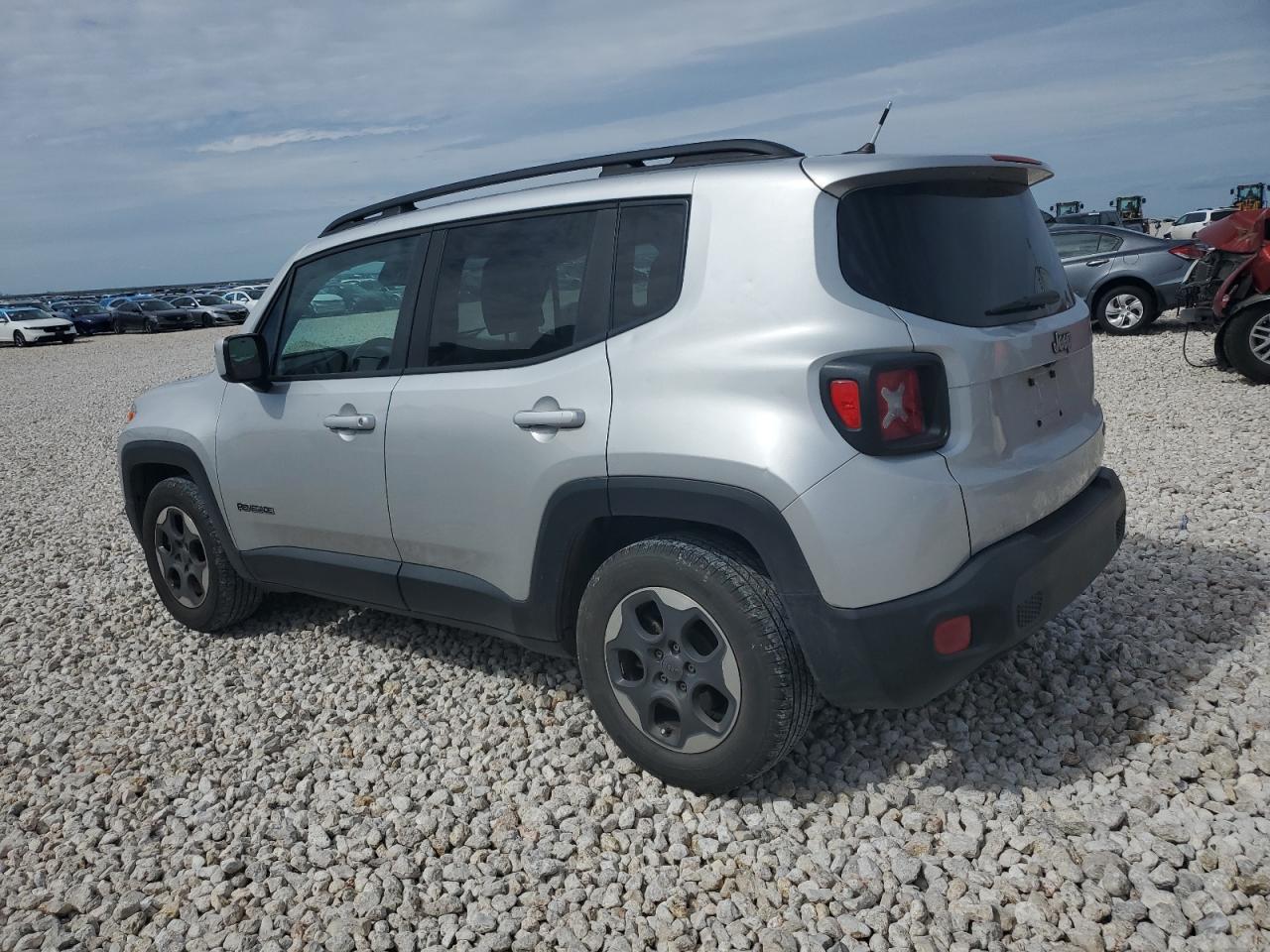 Photo 1 VIN: ZACCJABH0FPB79727 - JEEP RENEGADE 