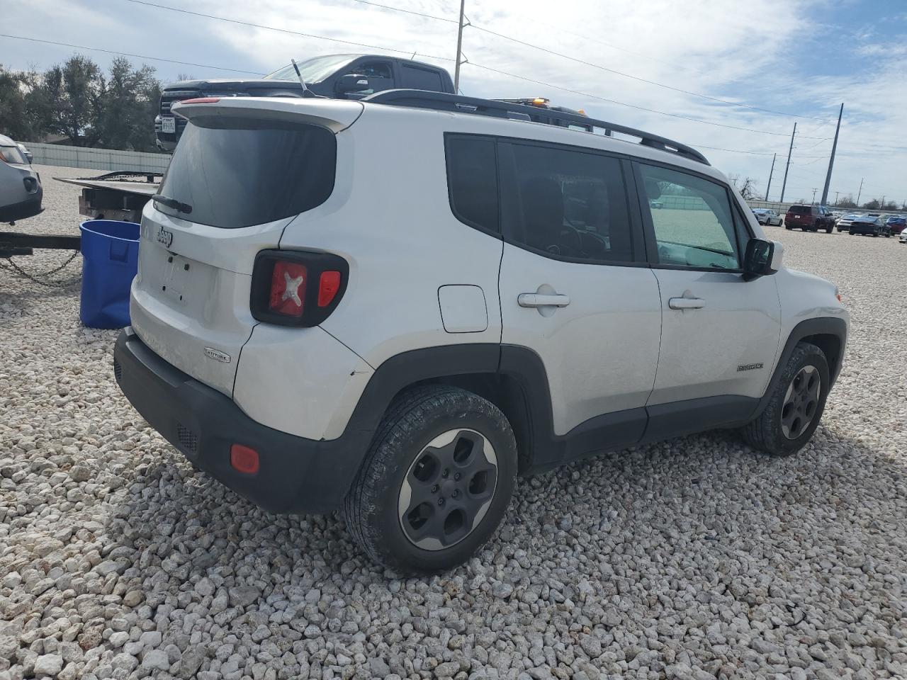 Photo 2 VIN: ZACCJABH0FPB79727 - JEEP RENEGADE 