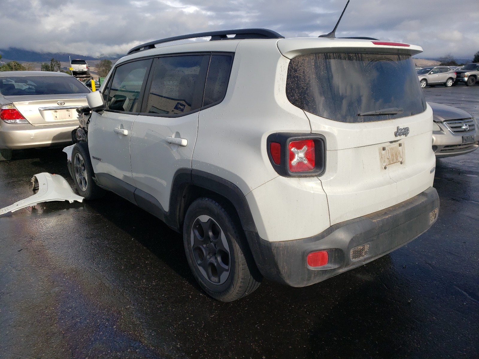 Photo 2 VIN: ZACCJABH0FPC07638 - JEEP RENEGADE 