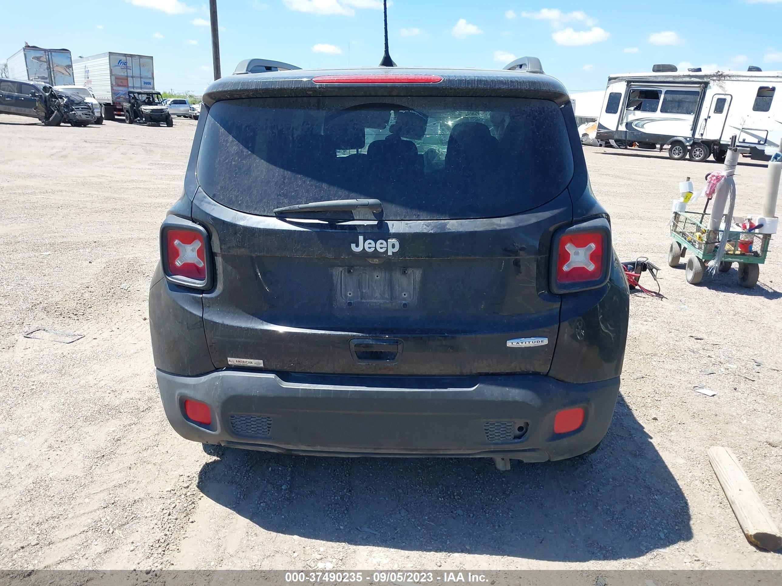 Photo 14 VIN: ZACCJABH1JPH84686 - JEEP RENEGADE 