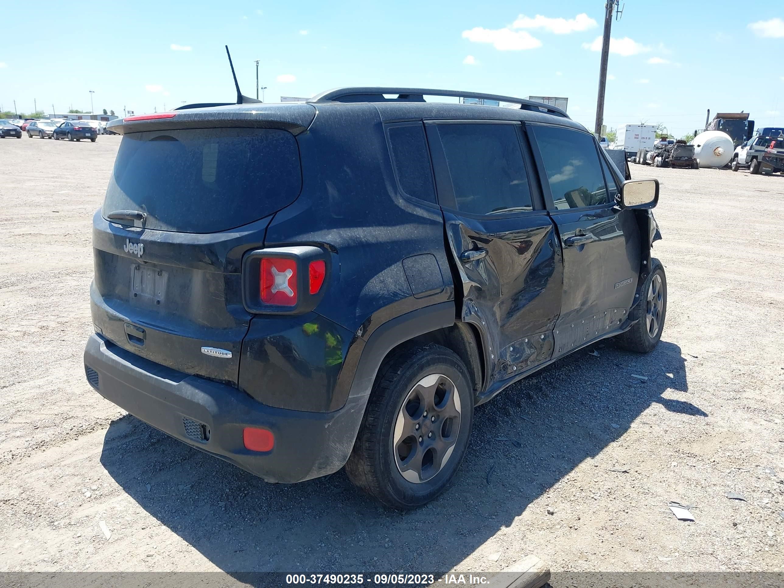 Photo 3 VIN: ZACCJABH1JPH84686 - JEEP RENEGADE 