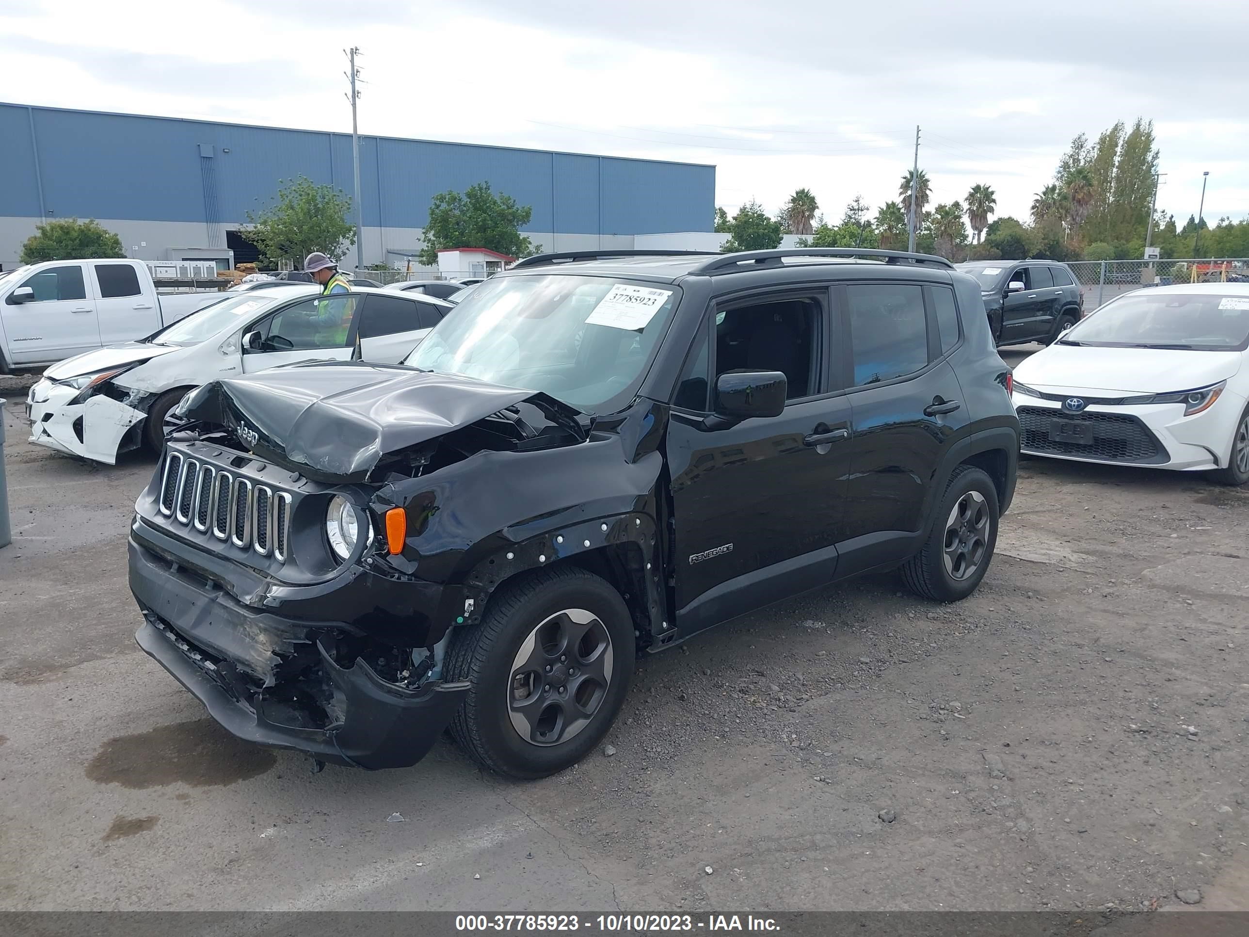 Photo 1 VIN: ZACCJABH3JPH64312 - JEEP RENEGADE 