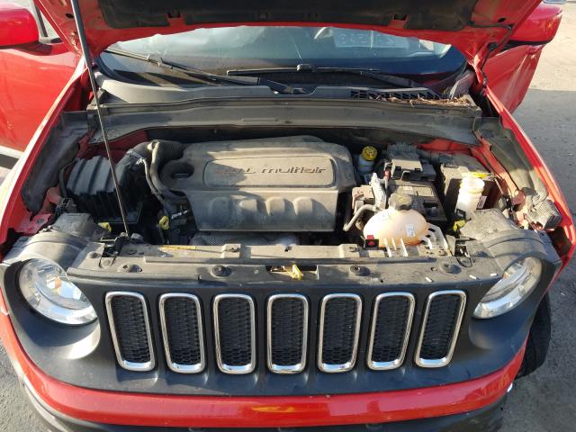 Photo 6 VIN: ZACCJABT0GPC46977 - JEEP RENEGADE L 