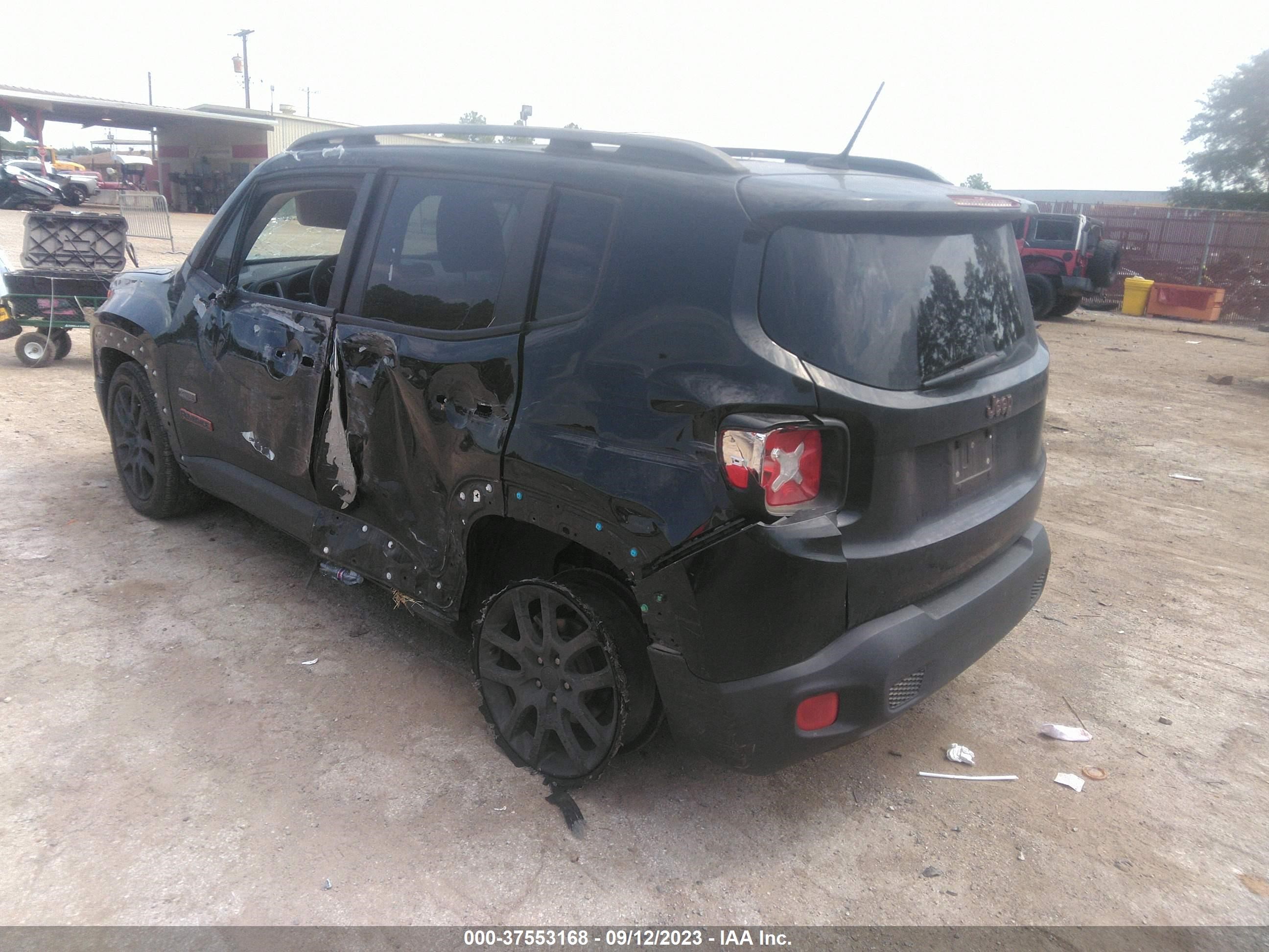 Photo 2 VIN: ZACCJABT0GPC61639 - JEEP RENEGADE 