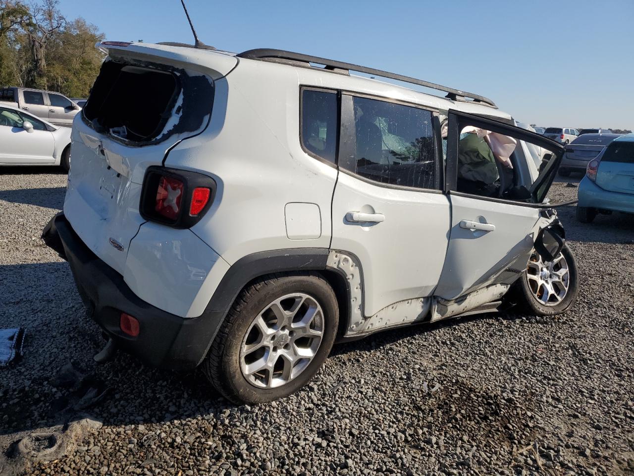 Photo 2 VIN: ZACCJABT1FPB34431 - JEEP RENEGADE 