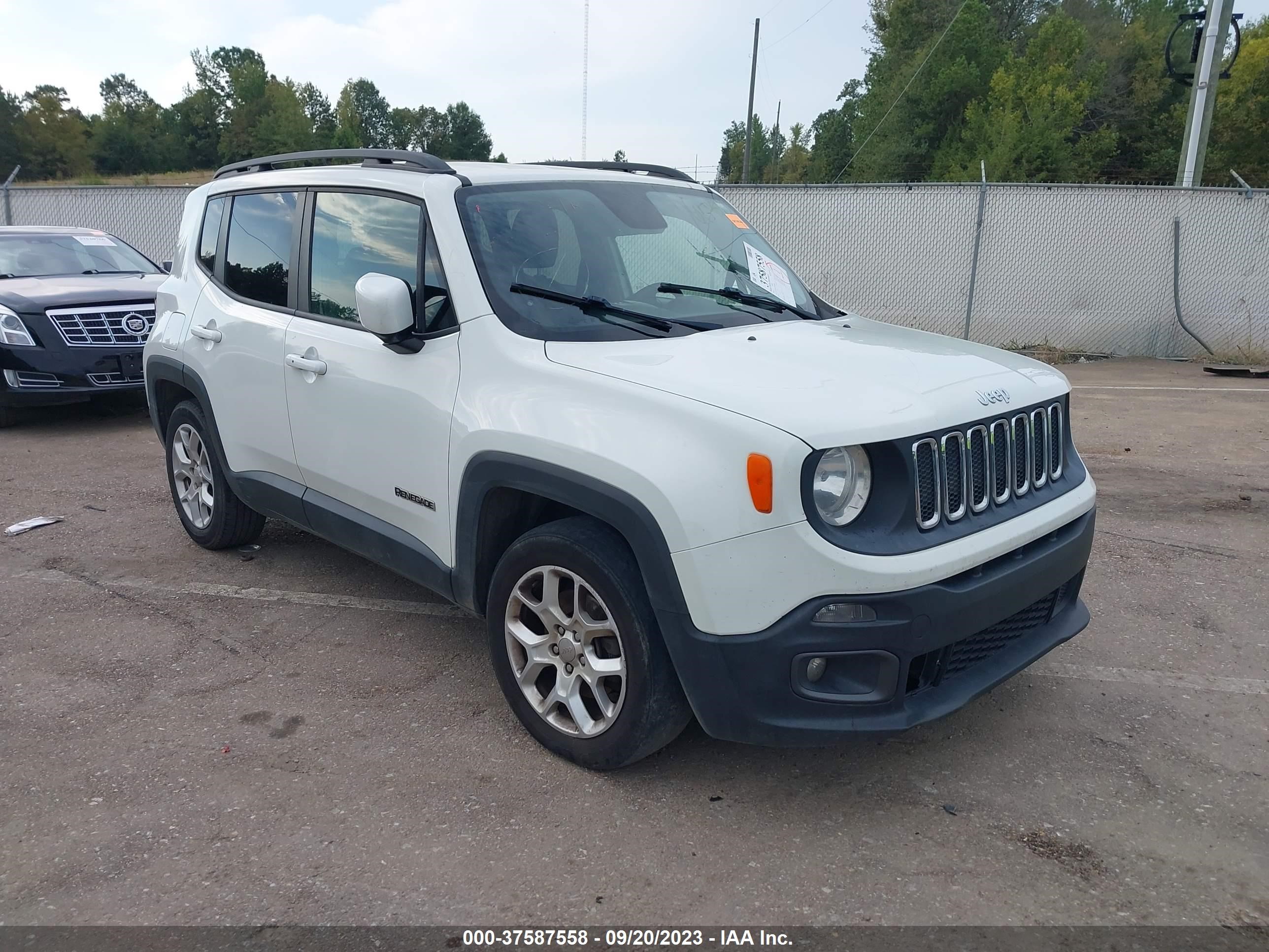 Photo 0 VIN: ZACCJABT1GPC48849 - JEEP RENEGADE 