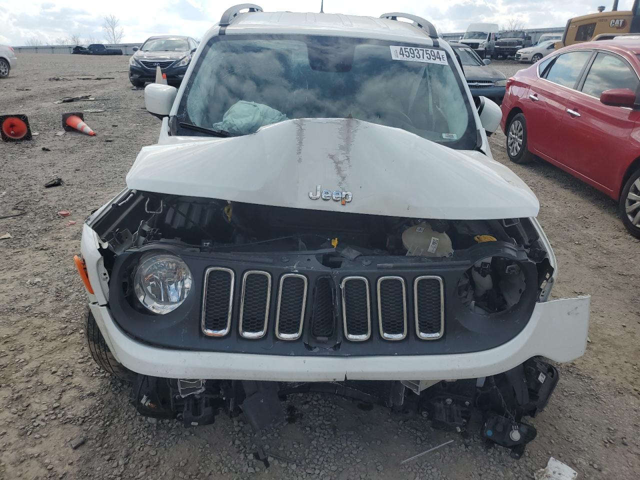 Photo 4 VIN: ZACCJABT2FPB85792 - JEEP RENEGADE 