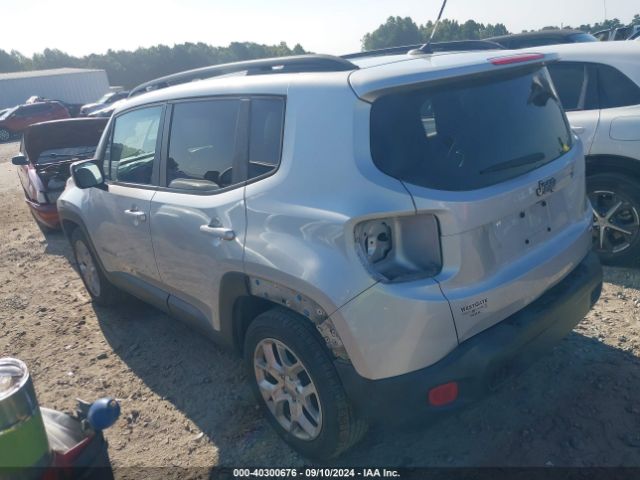 Photo 2 VIN: ZACCJABT2GPE14666 - JEEP RENEGADE 