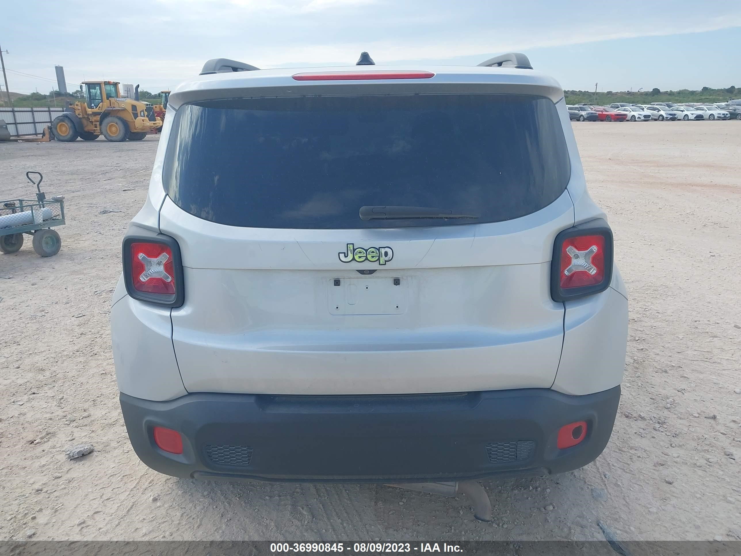 Photo 15 VIN: ZACCJABT6GPC59412 - JEEP RENEGADE 