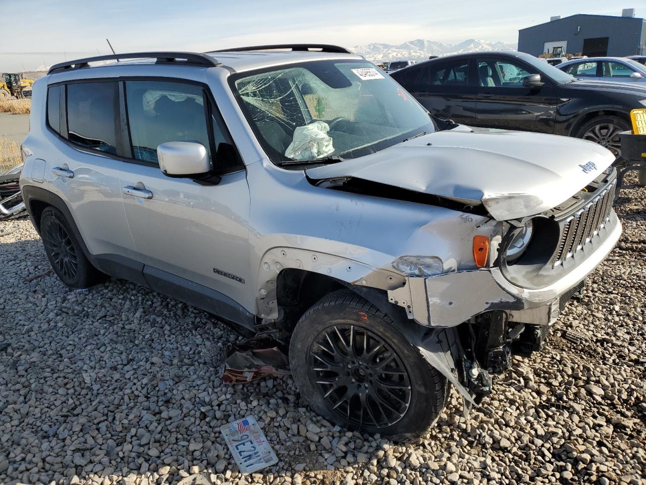 Photo 3 VIN: ZACCJABT8FPB34118 - JEEP RENEGADE 