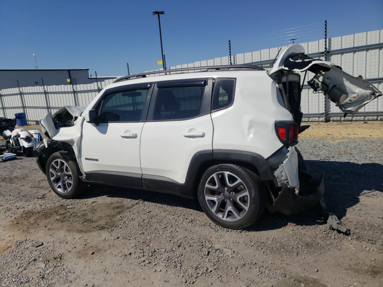 Photo 1 VIN: ZACCJABT9GPE20822 - JEEP RENEGADE 