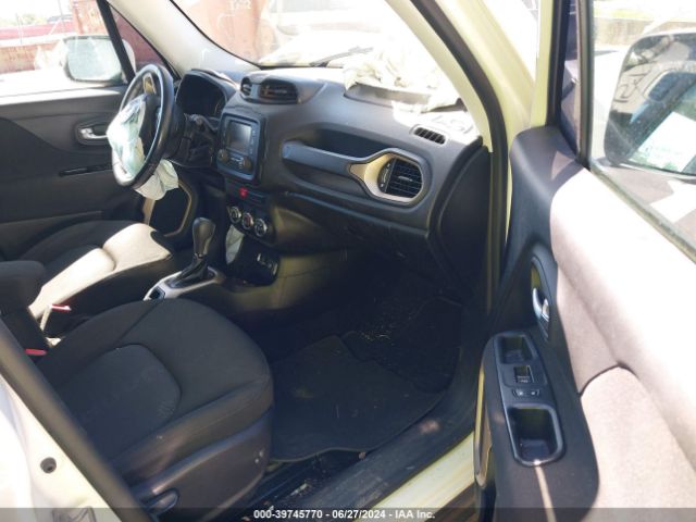 Photo 4 VIN: ZACCJABTXFPB42687 - JEEP RENEGADE 