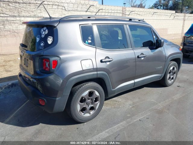 Photo 3 VIN: ZACCJABW9GPE35038 - JEEP RENEGADE 