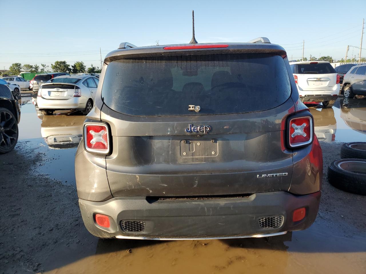 Photo 5 VIN: ZACCJADB0HPE46537 - JEEP RENEGADE 