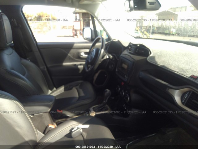 Photo 4 VIN: ZACCJADB3HPE69360 - JEEP RENEGADE 