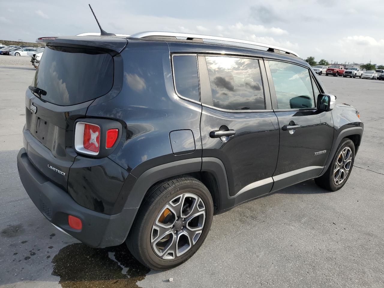 Photo 2 VIN: ZACCJADB6HPF68142 - JEEP RENEGADE 