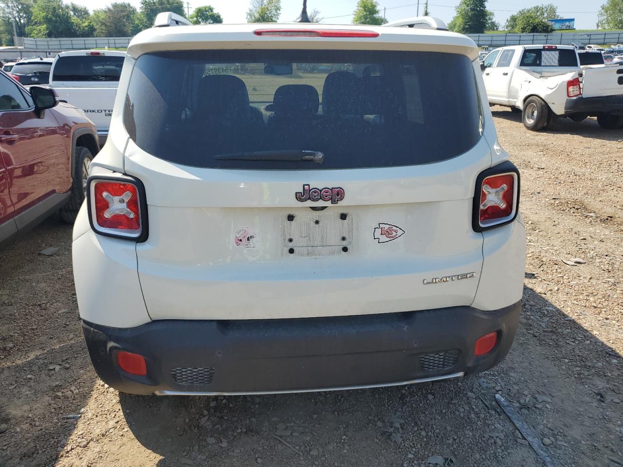 Photo 5 VIN: ZACCJADB6HPG40683 - JEEP RENEGADE 