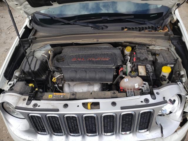 Photo 6 VIN: ZACCJADBXHPE43189 - JEEP RENEGADE L 