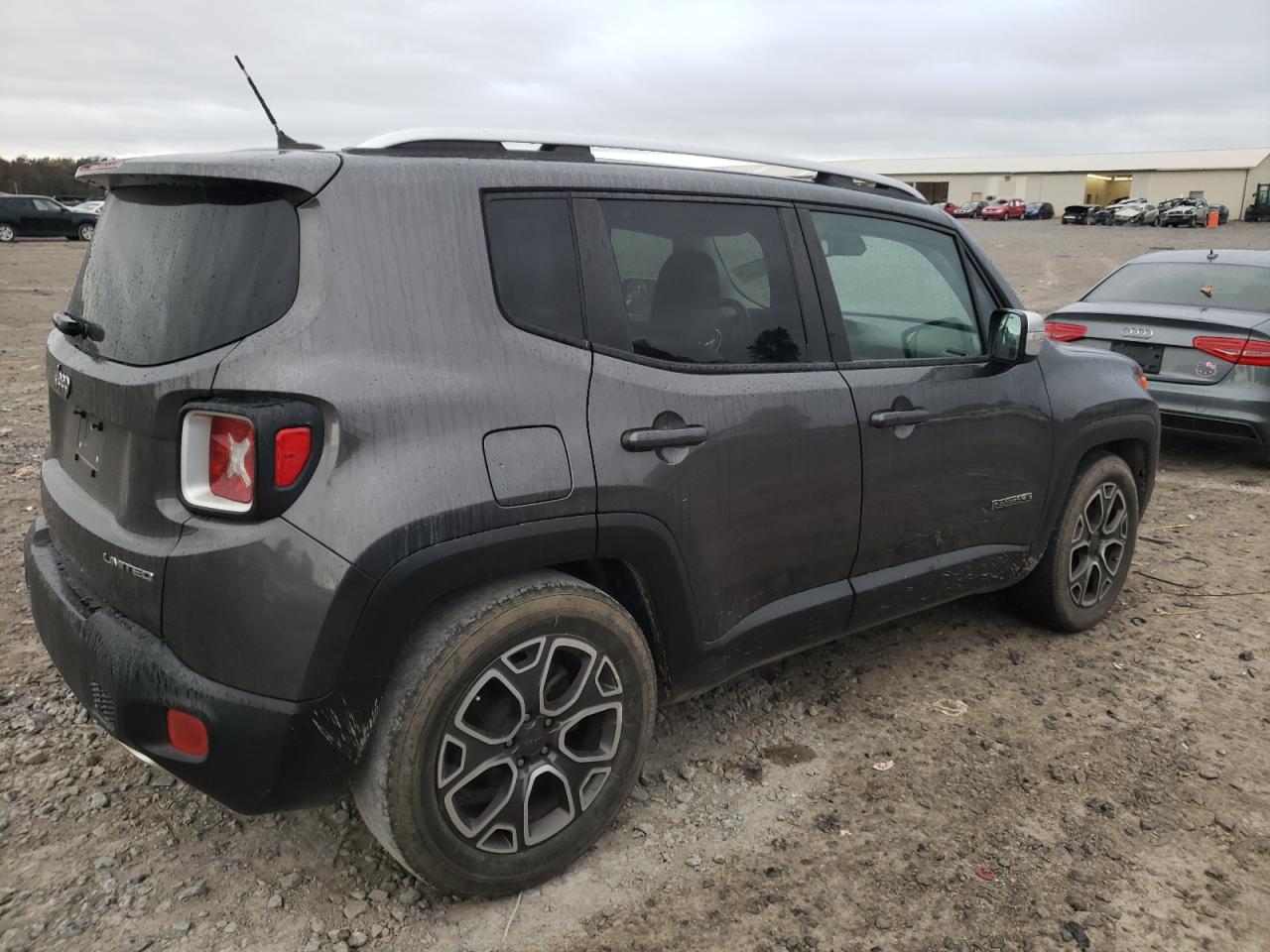 Photo 2 VIN: ZACCJADT1GPC77569 - JEEP RENEGADE 