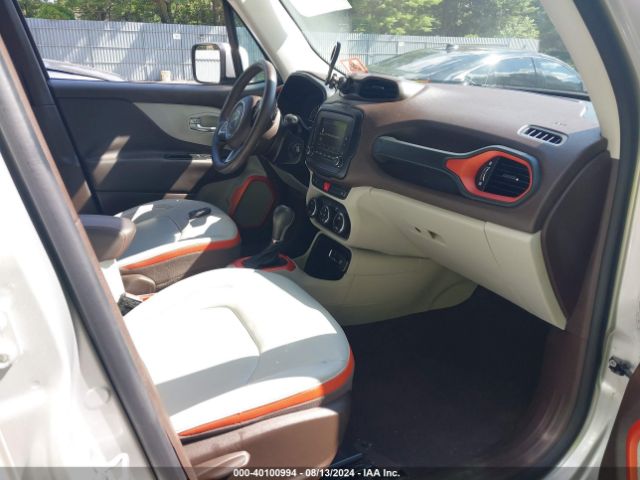 Photo 4 VIN: ZACCJADT6FPC20721 - JEEP RENEGADE 