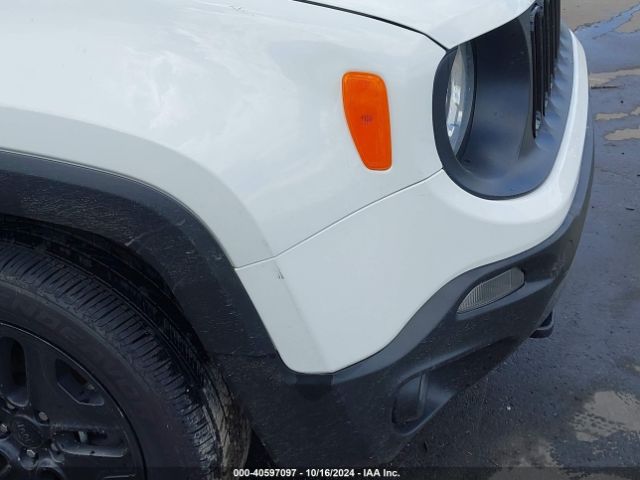 Photo 5 VIN: ZACCJBAB0JPH53884 - JEEP RENEGADE 