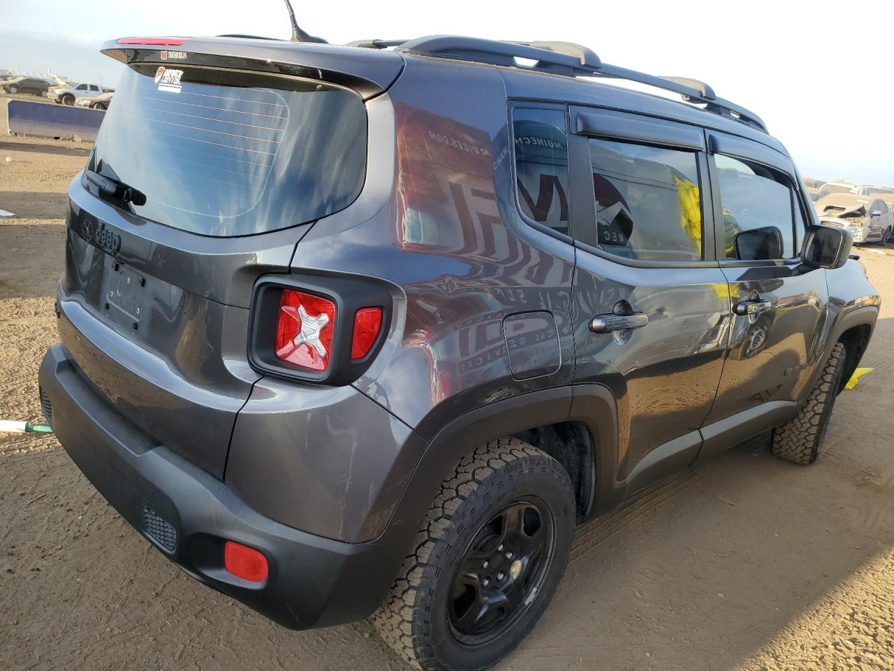 Photo 2 VIN: ZACCJBAB3HPG48704 - JEEP RENEGADE 