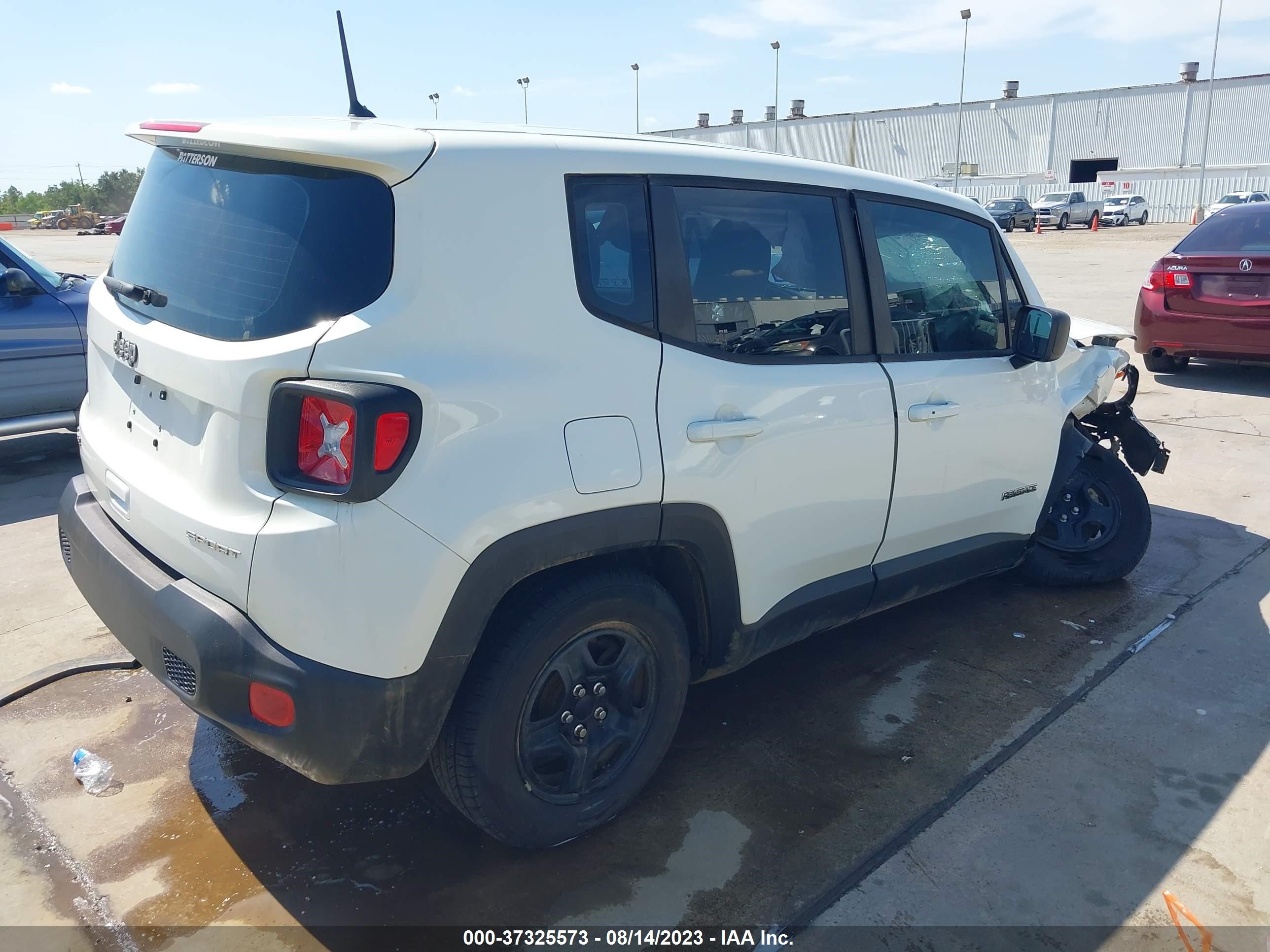 Photo 3 VIN: ZACCJBAB3JPH45374 - JEEP RENEGADE 