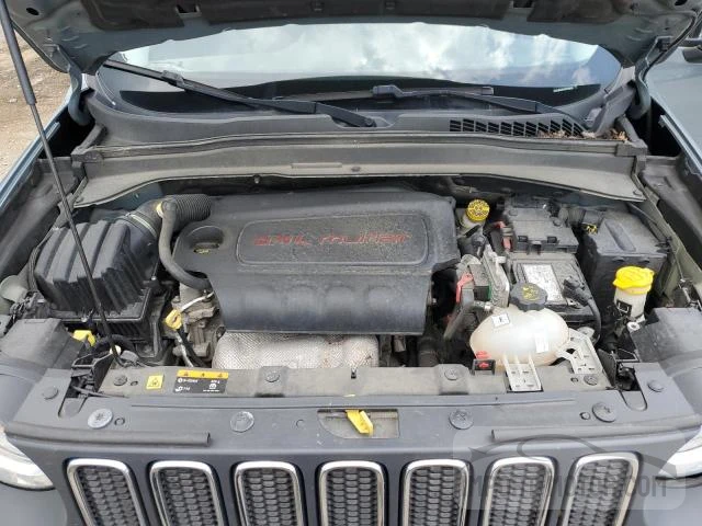 Photo 11 VIN: ZACCJBAB7HPF00832 - JEEP RENEGADE 